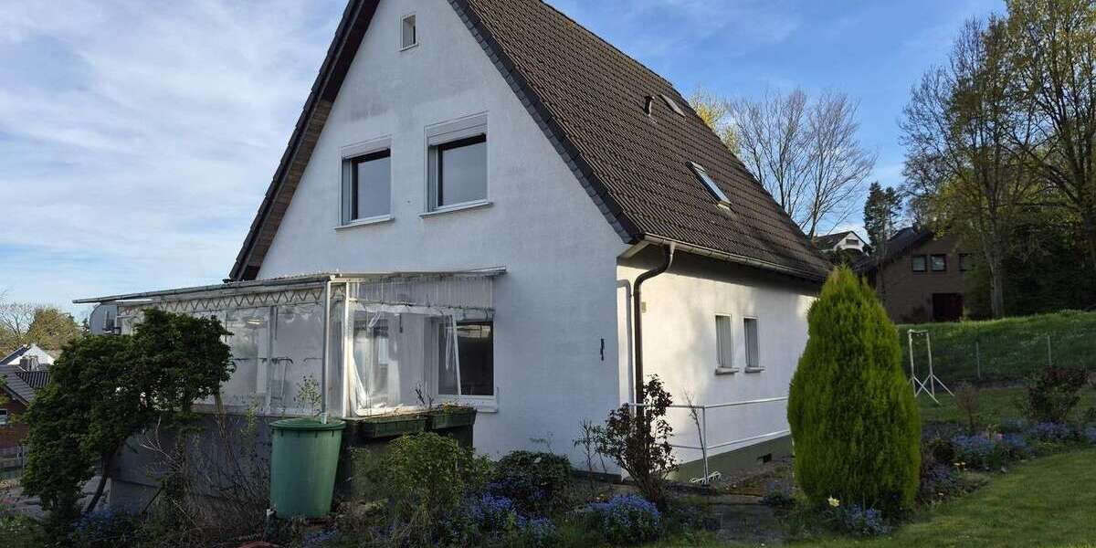 Einfamilienhaus Bornheim - 4 Zimmer, 110 m&sup2;, 219.000&euro; | Angebot:26124800