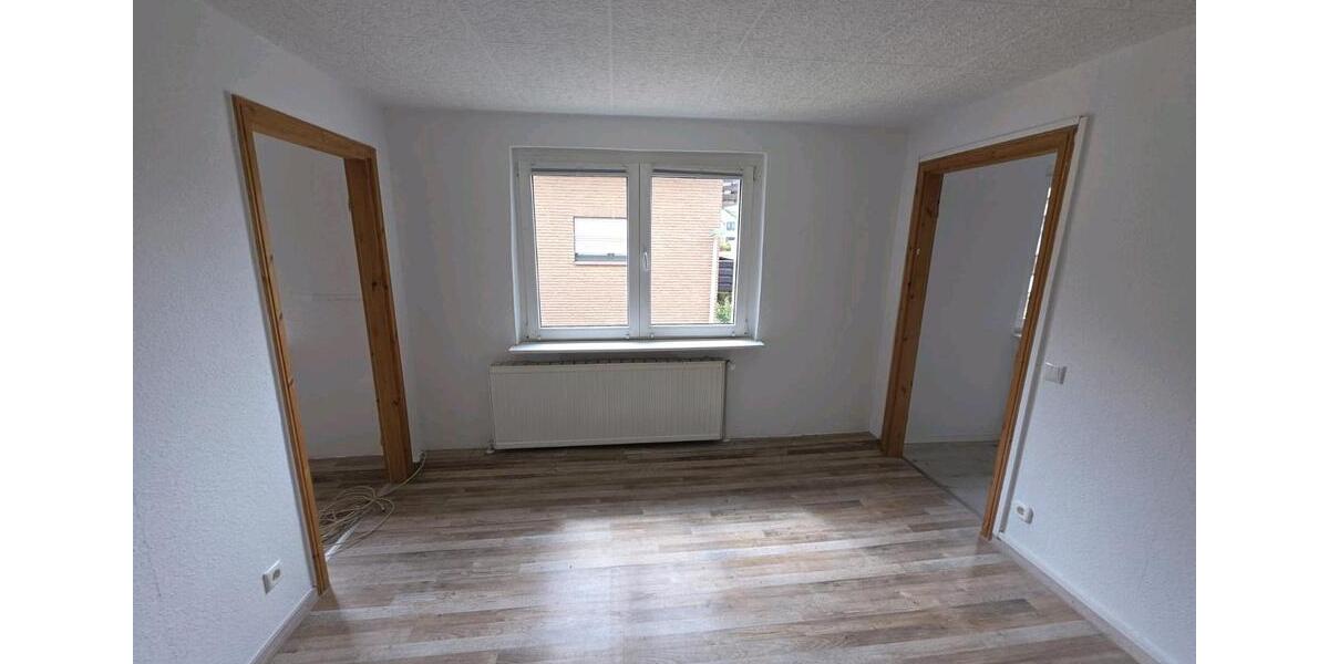 Einfamilienhaus Bonn Hardtberg - 2 Zimmer, 55 m&sup2;, 185.000&euro; | Angebot:26632344