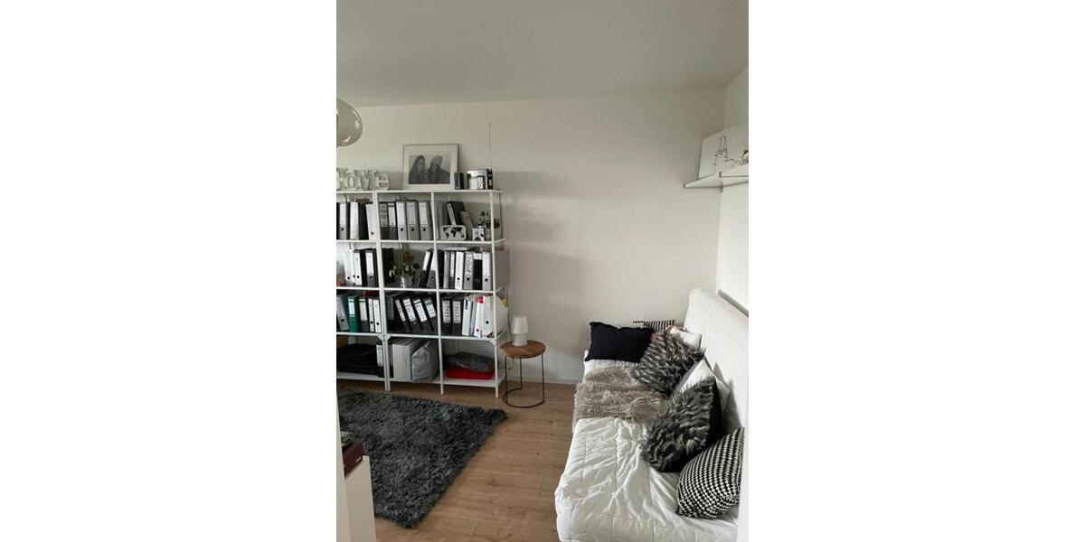 Etagenwohnung Köln Lindenthal - 3.5 Zimmer, 131 m&sup2;, 382.000&euro; | Angebot:25964608