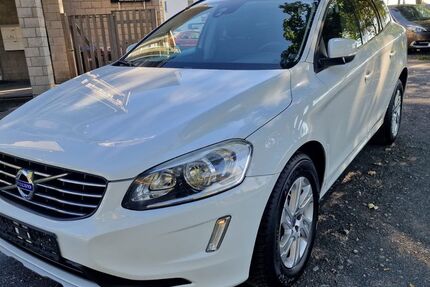 Volvo XC60 143.000 km 17.200 &euro; Köln 51107