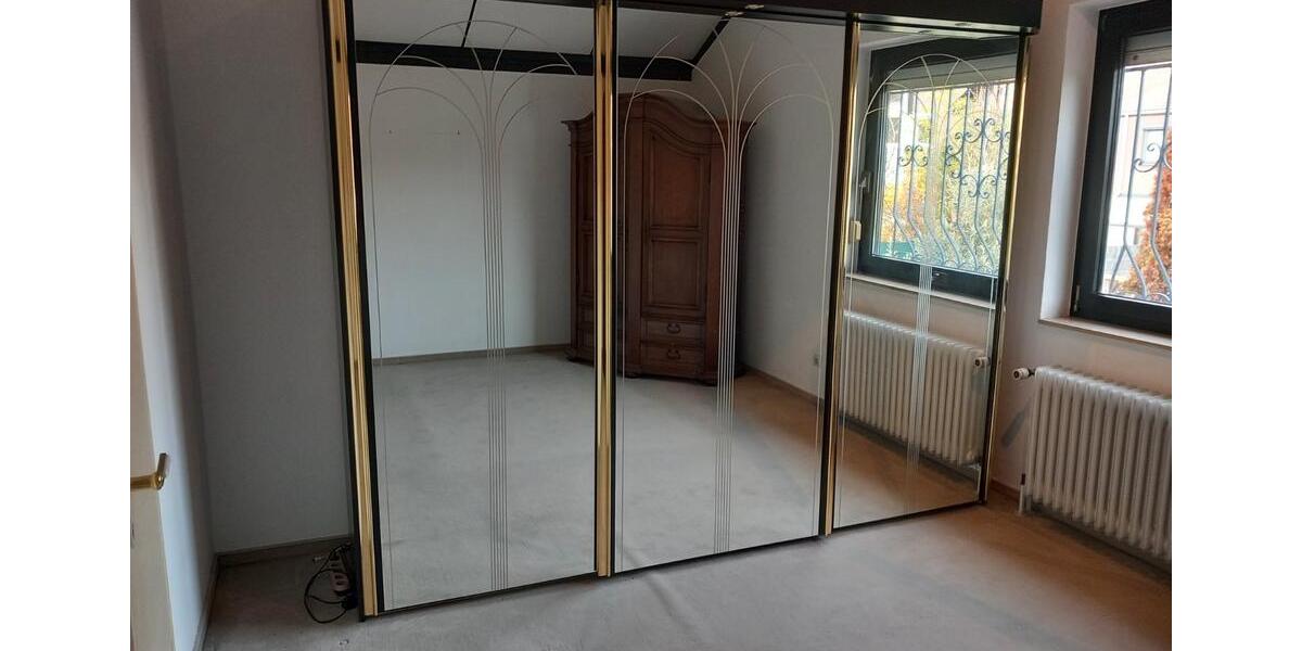 Reihenhaus Bonn Tannenbusch - 3 Zimmer, 110 m&sup2;, 425.000&euro; | Angebot:26109624