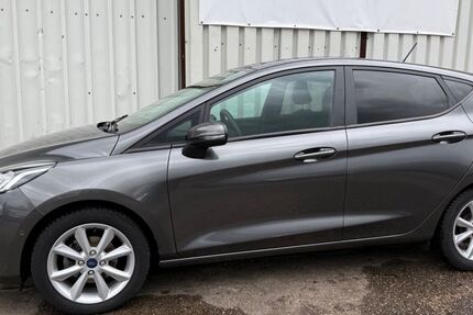 Ford Fiesta 60.000 km 9.900 &euro; Pulheim 50259