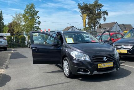 Suzuki (SX4) S-Cross 128.000 km 9.900 &euro; Bonn 53227