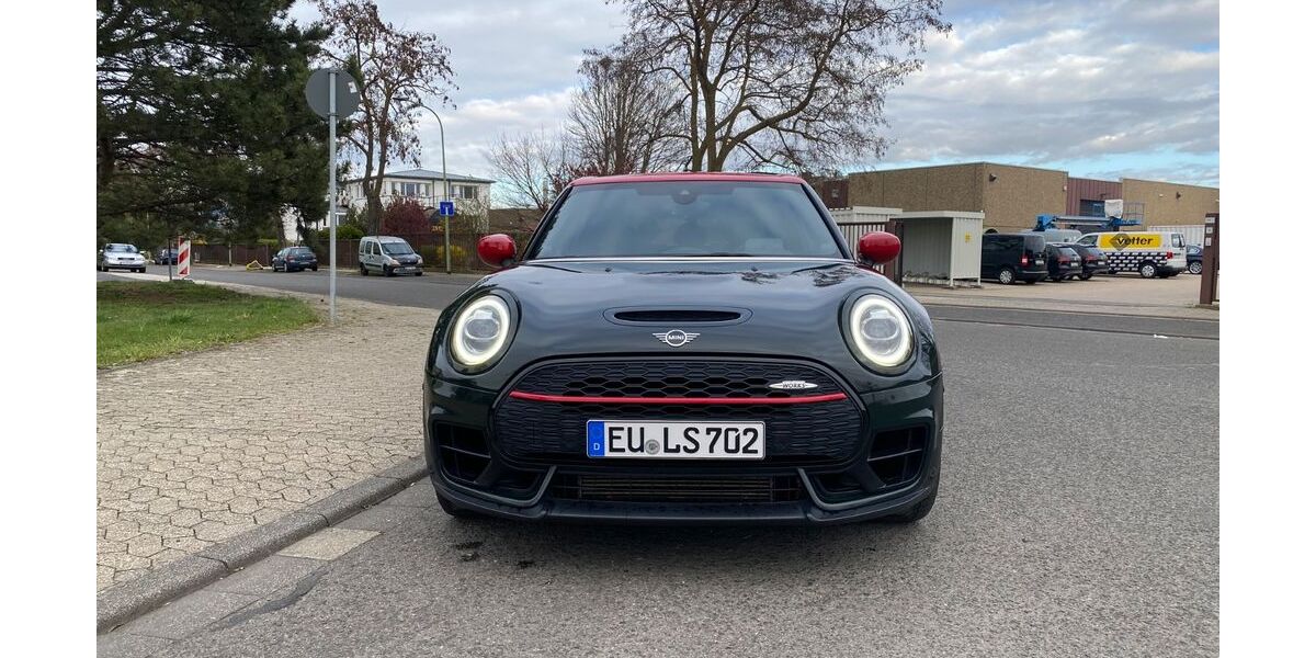 Mini John Cooper Works Clubman 82.479 km 29.300 &euro; Zülpich 53909