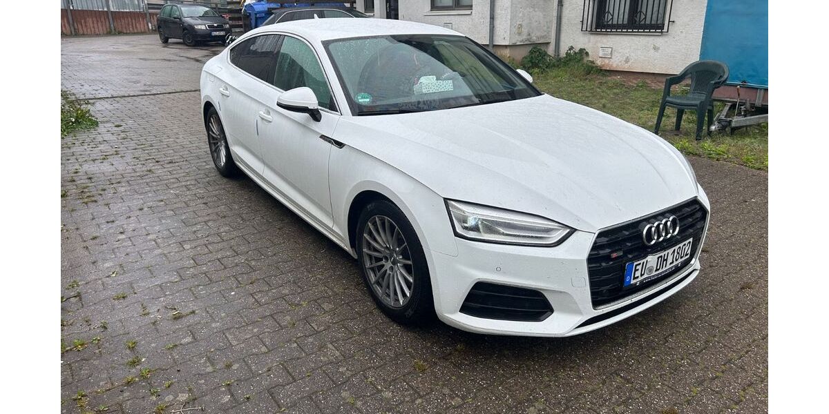 Audi A5 168.000 km 18.950 &euro; Mechernich 53894