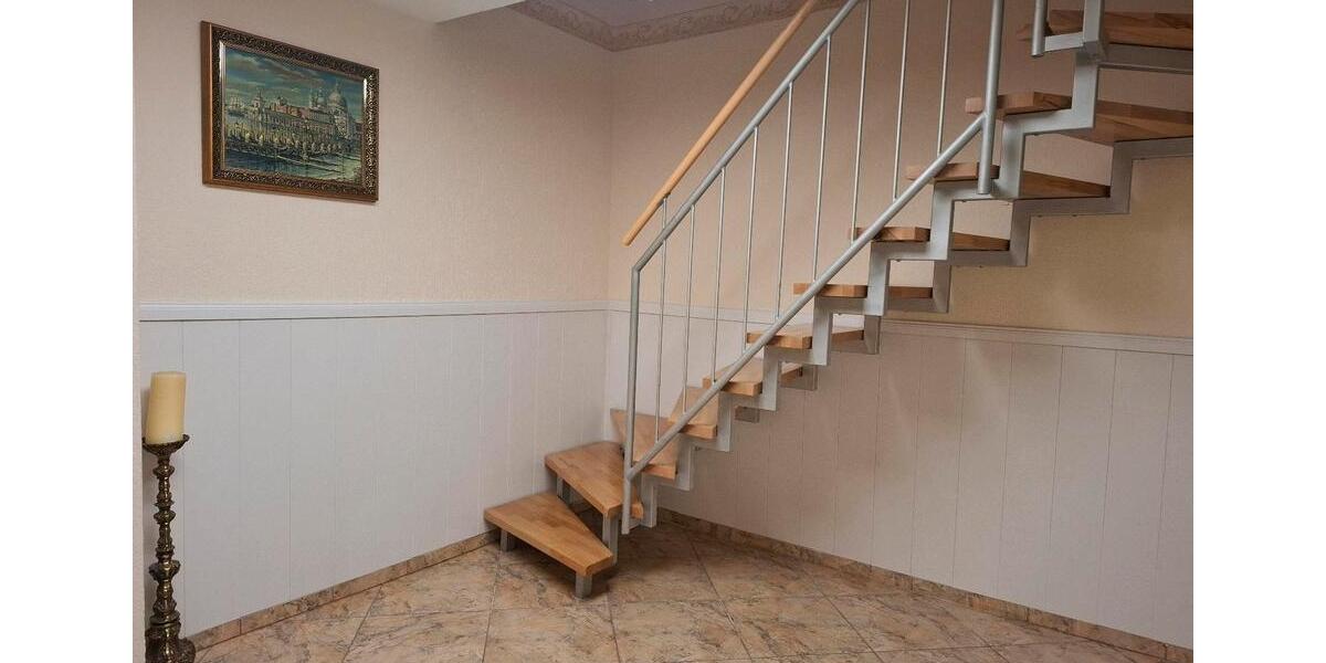 Reihenhaus Köln Kalk - 4 Zimmer, 134 m&sup2;, 650.000&euro; | Angebot:26058588