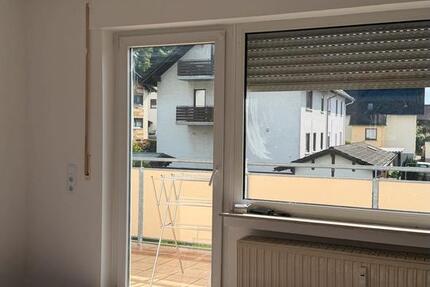 Wohnung Köln Kalk - 4 Zimmer, 93 m&sup2;, 1.414&euro; | Angebot:26592507