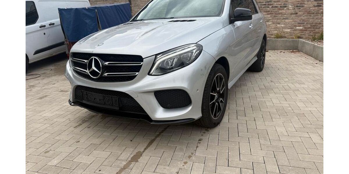 Mercedes-Benz GLE 250 199.989 km 19.990 &euro; Bornheim 53332