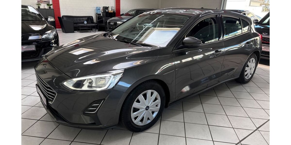 Ford Focus 289.000 km 5.900 &euro; Leverkusen 51371