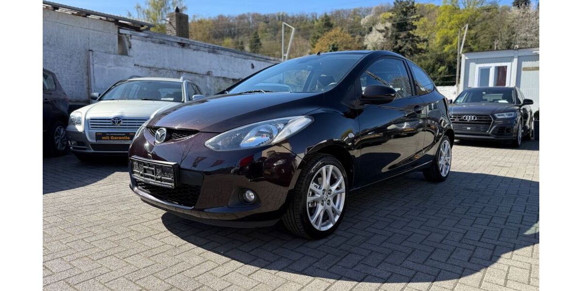 Mazda 2 187.000 km 2.299 &euro; Bonn 53179