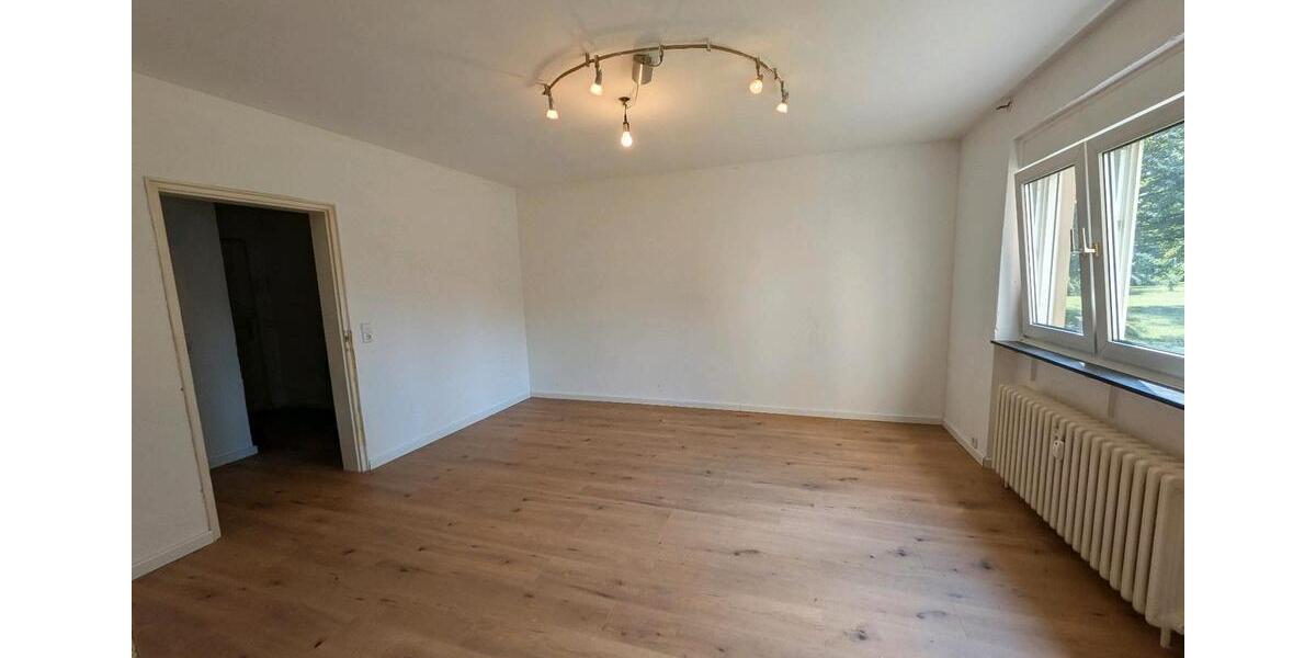 Hochparterre Köln Porz - 2 Zimmer, 57 m&sup2;, 180.000&euro; | Angebot:26063732