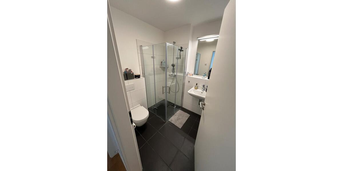 Etagenwohnung Köln Rodenkirchen - 2 Zimmer, 51 m&sup2;, 1.250&euro; | Angebot:26669675
