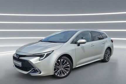 Toyota Corolla 8.874 km 29.490 &euro; Rheinbach 53359