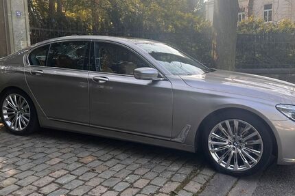 BMW 730 99.000 km 36.700 &euro; Köln 50968