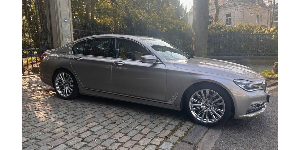 BMW 730 99.000 km 36.700 &euro; Köln 50968