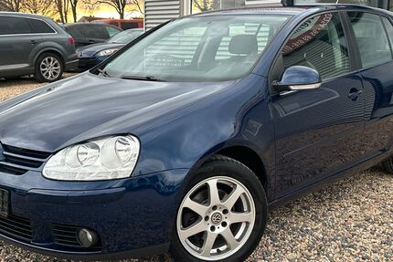 VW Golf 242.000 km 2.499 &euro; Weilerswist 53919