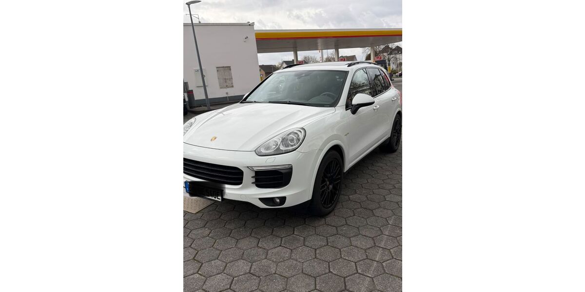 Porsche Cayenne 175.000 km 35.900 &euro; Hürth 50354