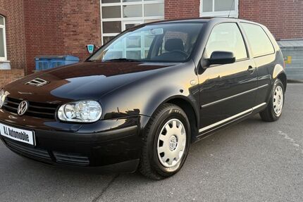 VW Golf 149.889 km 2.790 &euro; Düren 52349