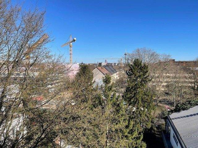 Etagenwohnung Köln / Braunsfeld Braunsfeld - 2 Zimmer, 55 m&sup2;, 270.000&euro; | Angebot:25663476