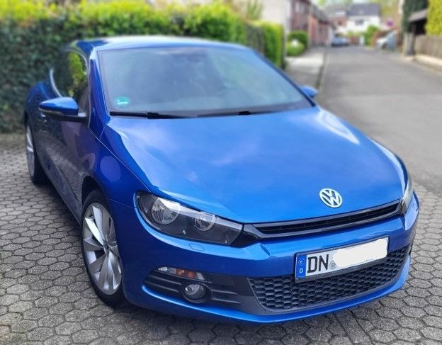 VW Scirocco 135.000 km 7.900 &euro; Düren 52353
