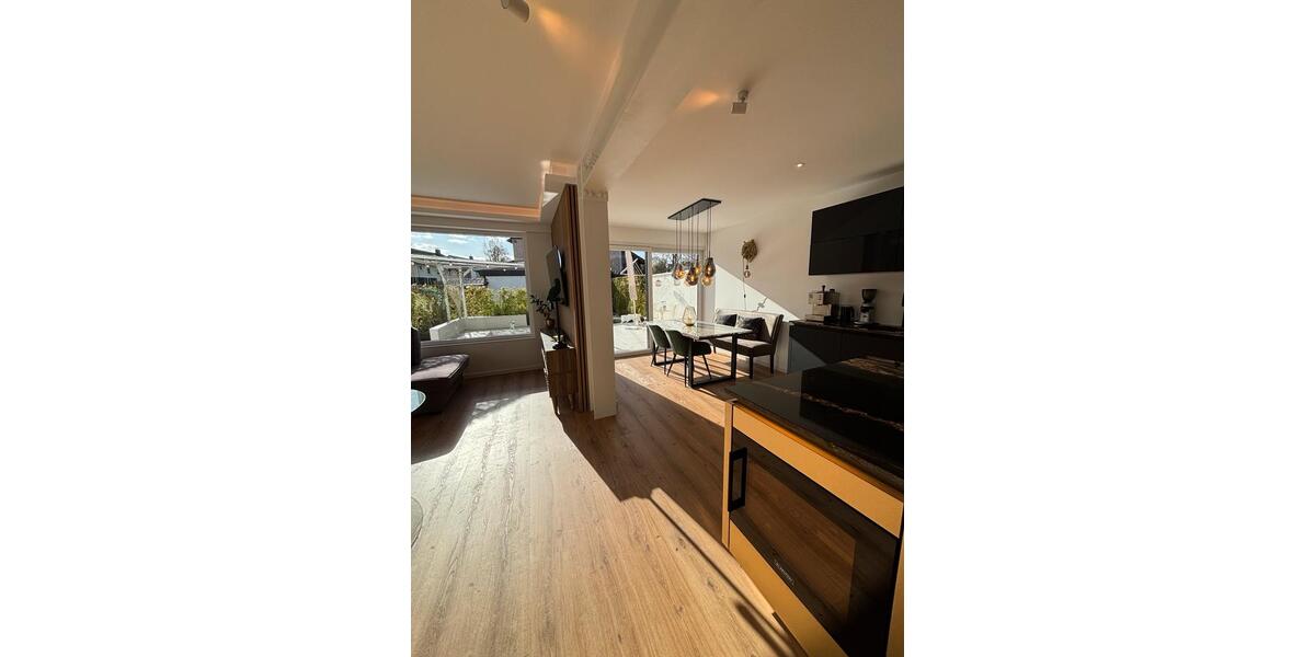 Einfamilienhaus Bonn Beuel-Mitte - 3.5 Zimmer, 130 m&sup2;, 2.550&euro; | Angebot:26397463