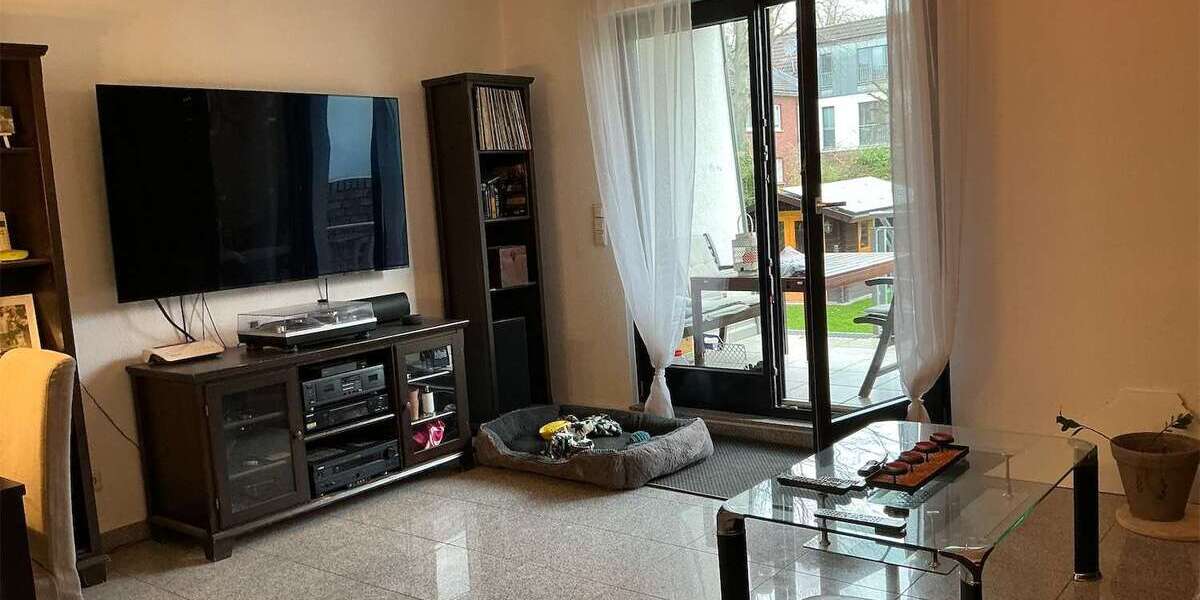 Etagenwohnung Köln Chorweiler - 2 Zimmer, 84 m&sup2;, 1.050&euro; | Angebot:26091082