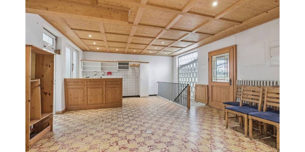 Mehrfamilienhaus, Wohnhaus Bornheim Waldorf - 8 Zimmer, 166 m&sup2;, 295.000&euro; | Angebot:26037146