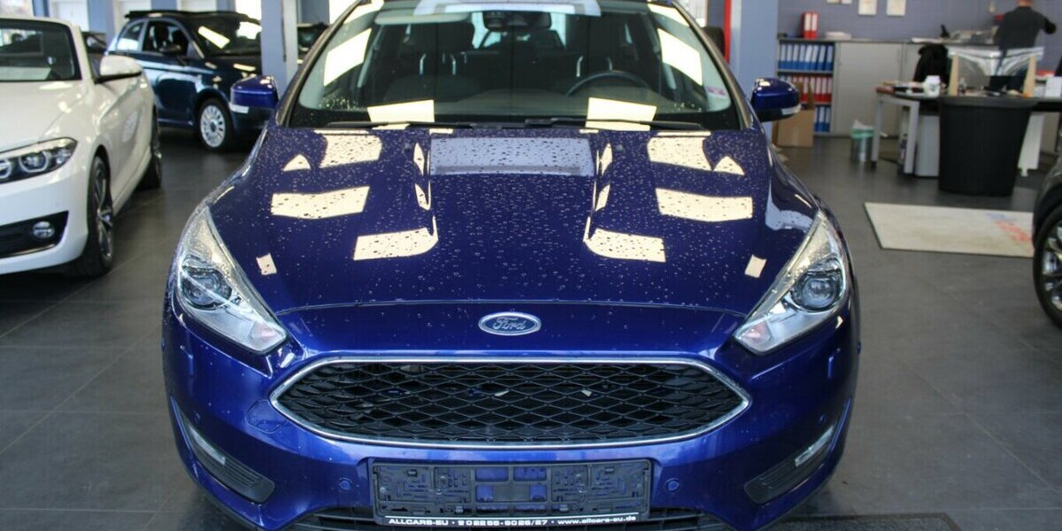 Ford Focus 1,5 TDCi DPF Automatik 113.461 km 10.980 &euro; Euskirchen 53881