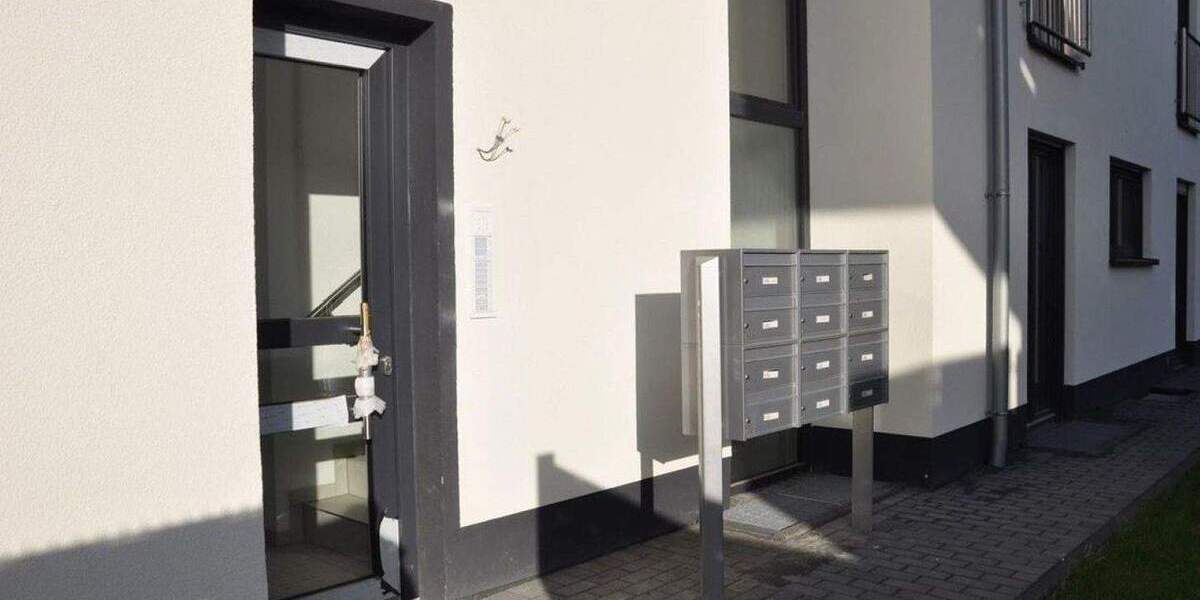 Etagenwohnung Euskirchen Innenstadt - 2 Zimmer, 64 m&sup2;, 285.000&euro; | Angebot:25683553
