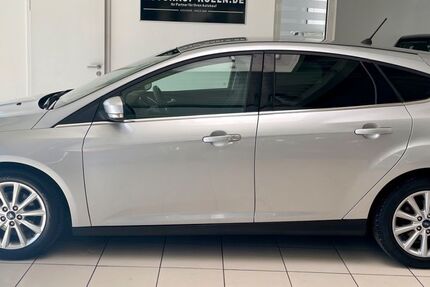 Ford Focus 76.500 km 10.990 &euro; Köln 51067