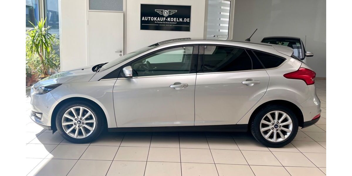 Ford Focus 76.500 km 10.990 &euro; Köln 51067