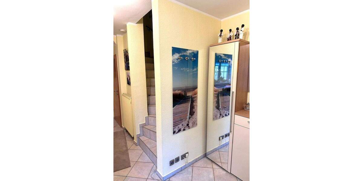 Reihenendhaus Rheinbach - 7 Zimmer, 170 m&sup2;, 695.000&euro; | Angebot:25804019