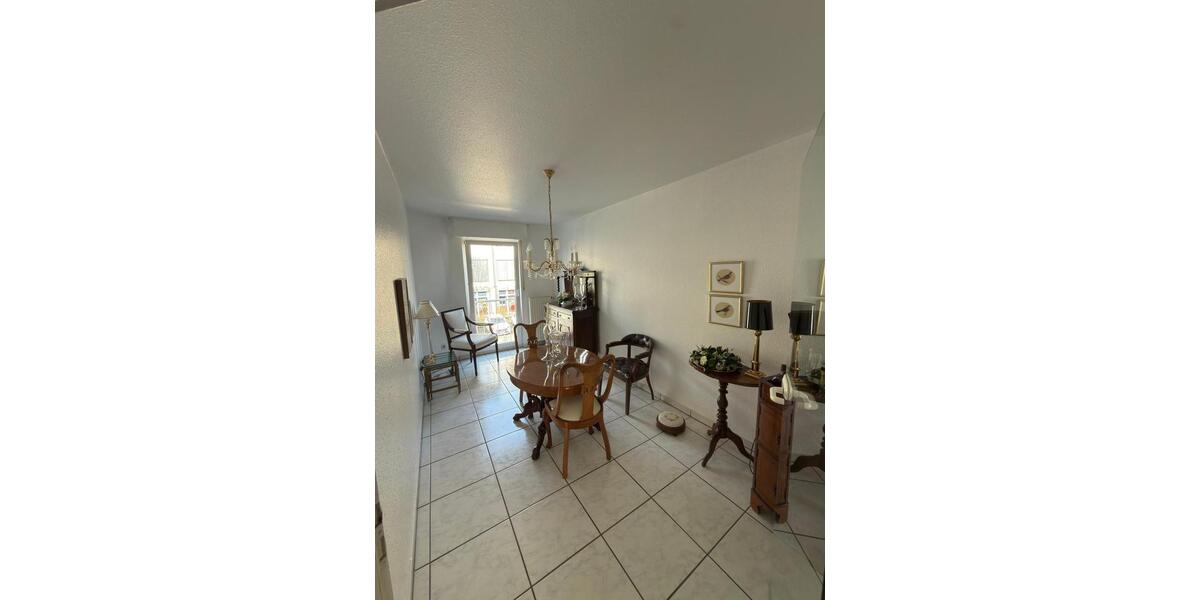 Etagenwohnung Leverkusen Schlebusch - 3 Zimmer, 75 m&sup2;, 1.230&euro; | Angebot:26048082