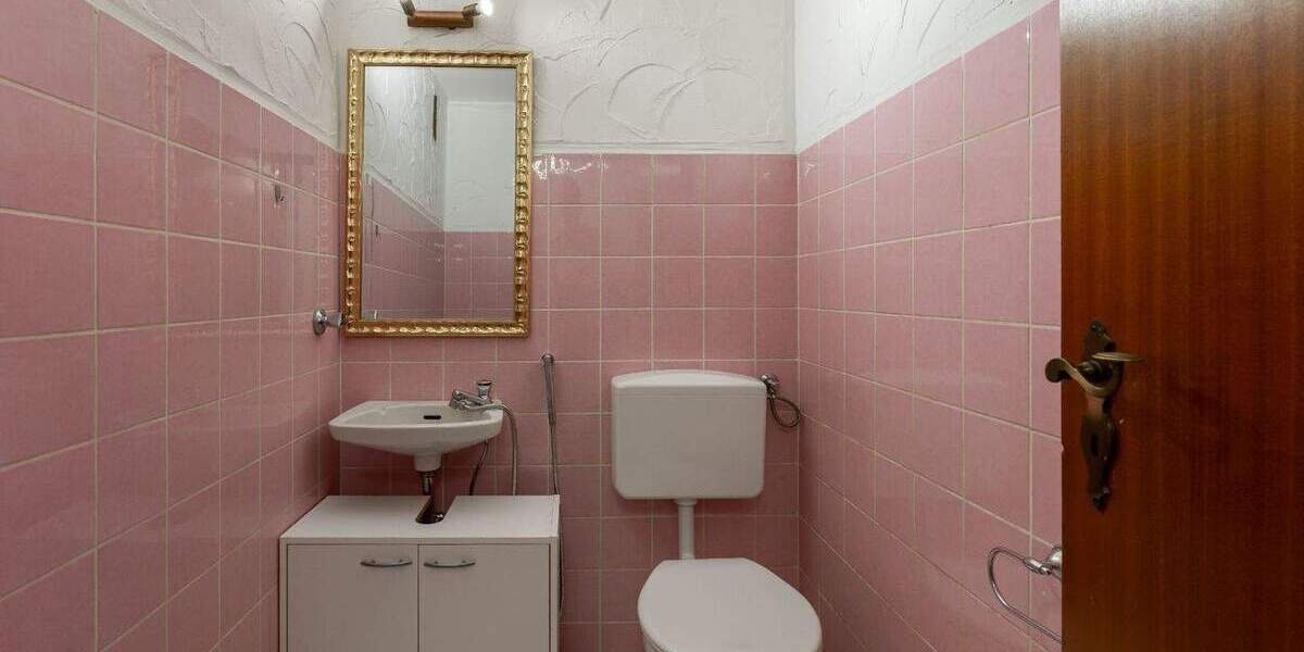 Etagenwohnung Bergheim Ahe - 4 Zimmer, 90 m&sup2;, 110.000&euro; | Angebot:25738406