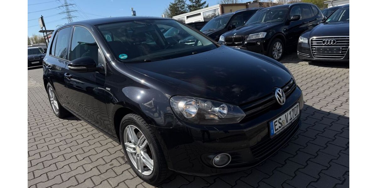 VW Golf 188.000 km 4.900 &euro; Troisdorf (10 km Köln-Bonn Airport) 53842