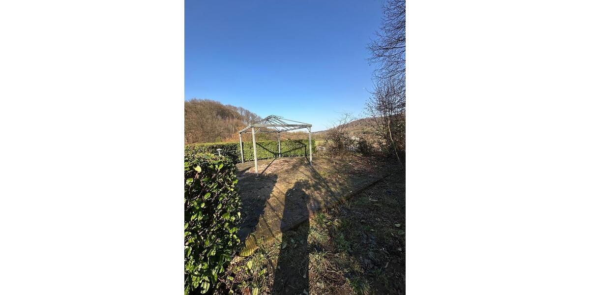 Etagenwohnung Rösrath - 3 Zimmer, 133 m&sup2;, 1.640&euro; | Angebot:26043868