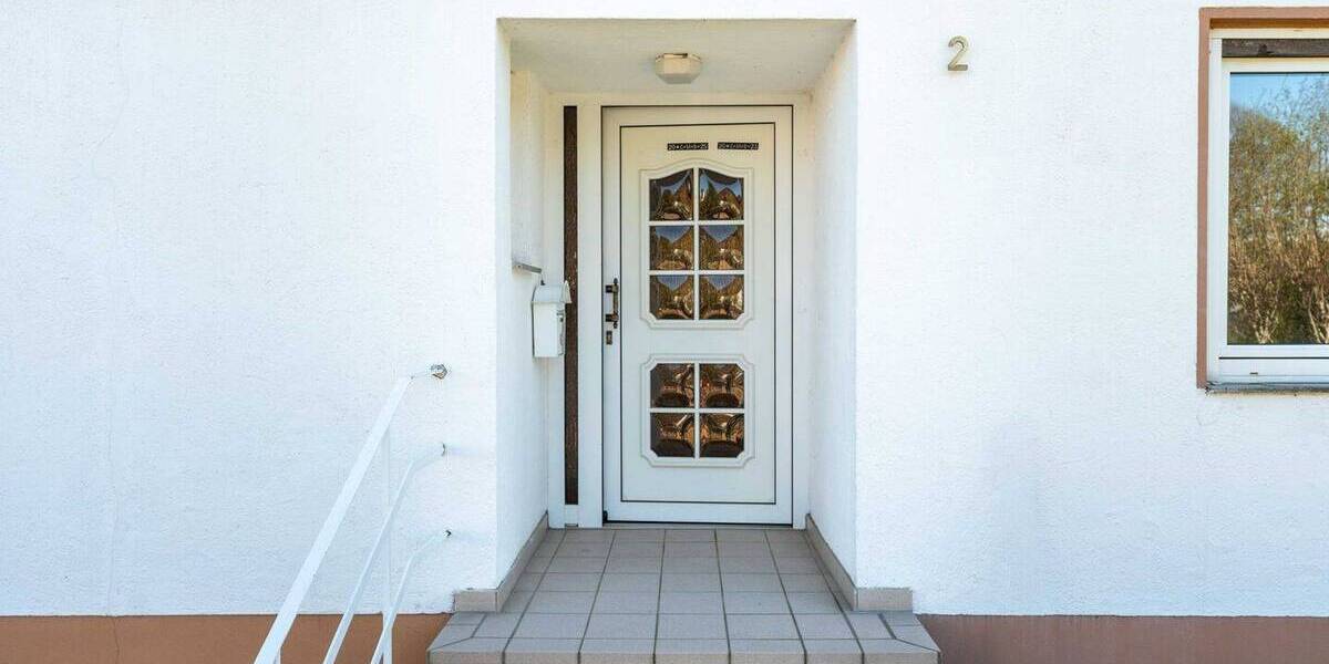 Doppelhaushälfte Bonn / Niederholtorf Niederholtorf - 7 Zimmer, 169 m&sup2;, 498.000&euro; | Angebot:26105598