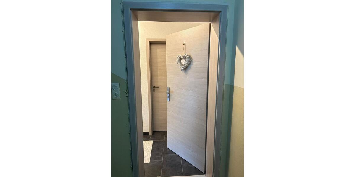 Etagenwohnung Düren - 2 Zimmer, 68 m&sup2;, 540&euro; | Angebot:26598022