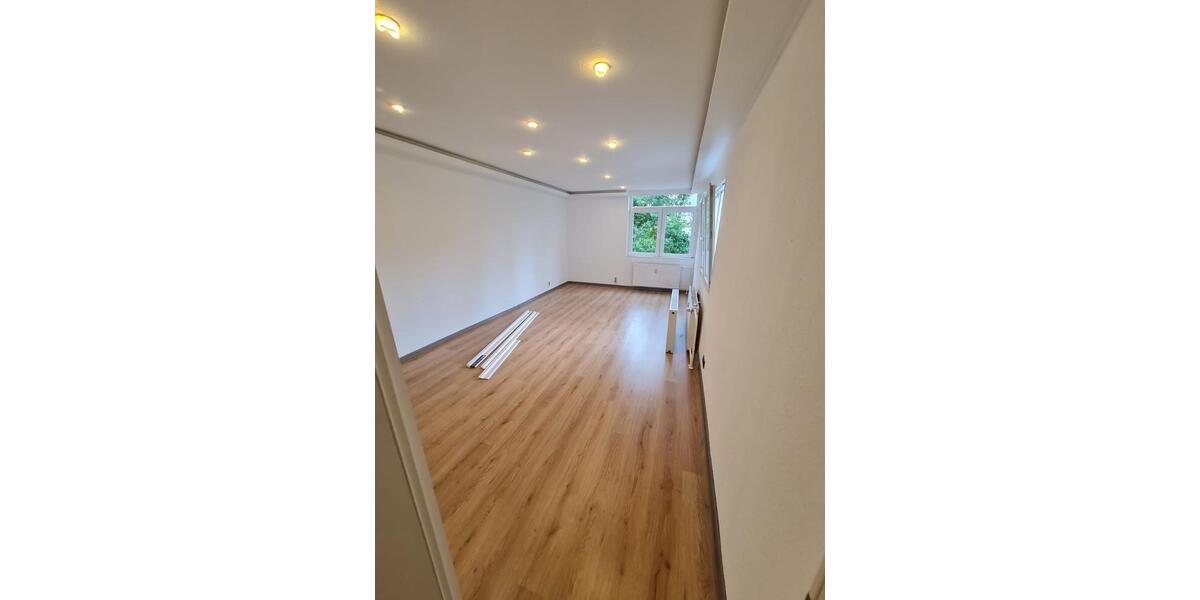 Erdgeschoßwohnung Bonn Hardtberg - 3 Zimmer, 84 m&sup2;, 195.000&euro; | Angebot:27251770