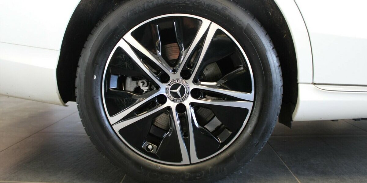 Mercedes-Benz C 220 d T 9G-TRONIC Avantgarde 78.493 km 23.980 &euro; Euskirchen 53881