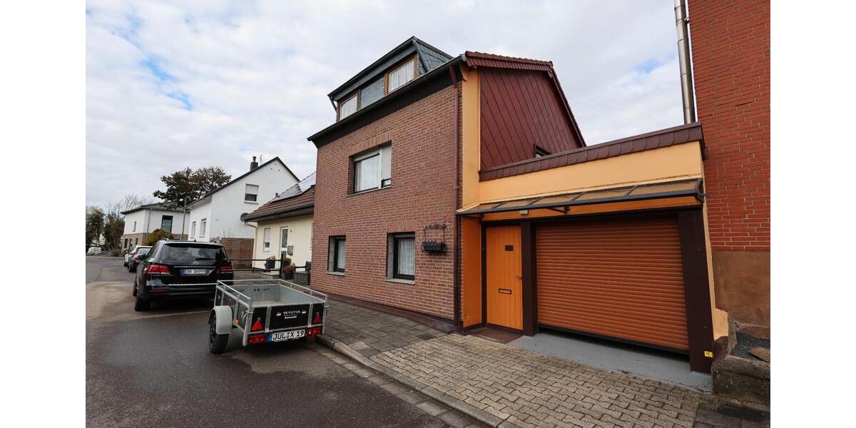 Reihenhaus Niederzier - 2 Zimmer, 95 m&sup2;, 178.000&euro; | Angebot:26791250
