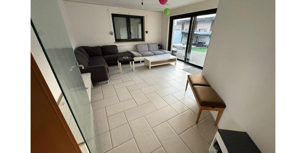 Einfamilienhaus Troisdorf Altenrath - 7 Zimmer, 203 m&sup2;, 7.500&euro; | Angebot:25811174