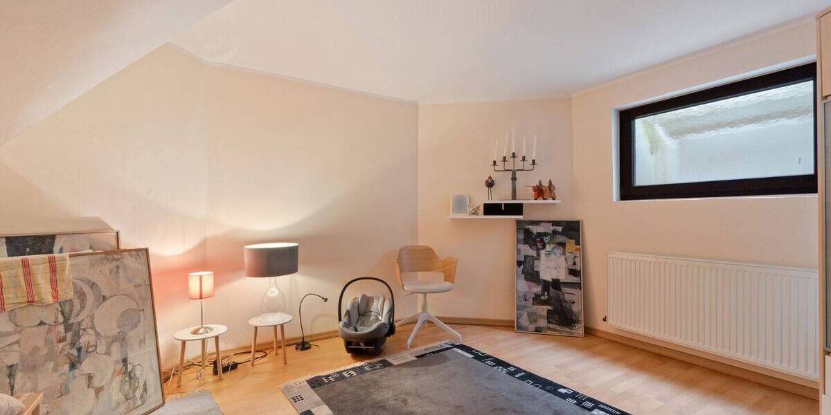 Reihenendhaus Bonn Brüser Berg - 6 Zimmer, 176 m&sup2;, 675.000&euro; | Angebot:26695316