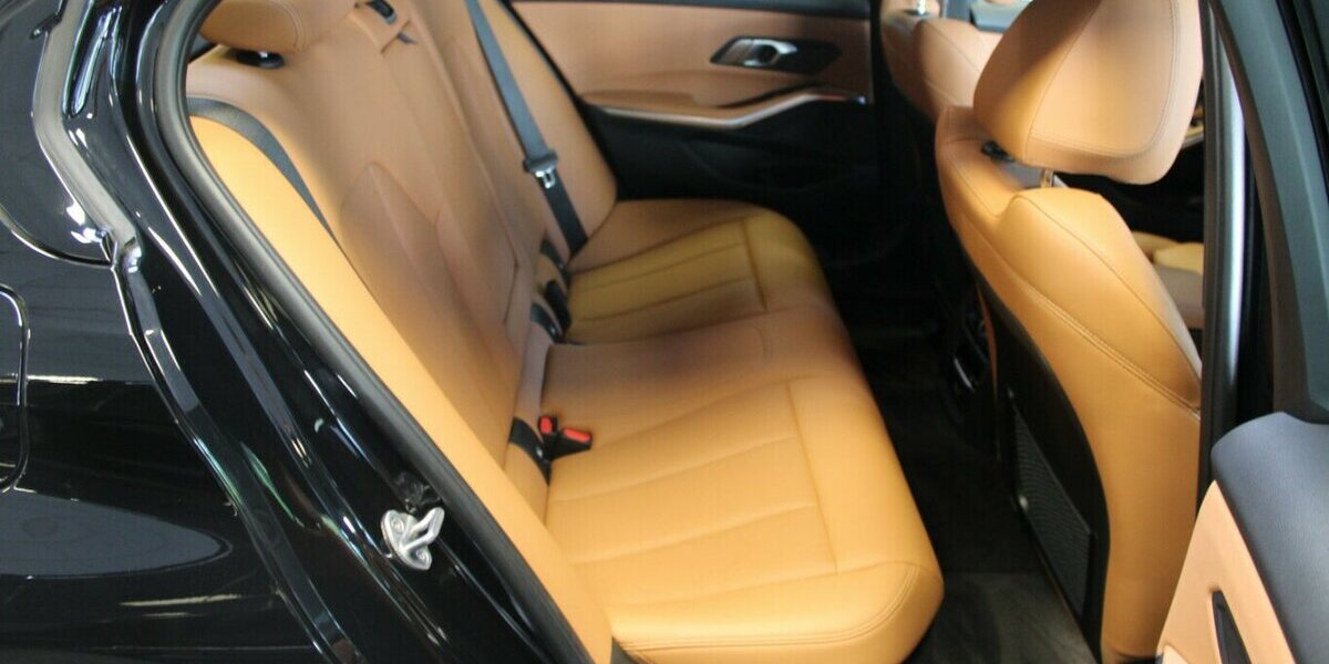 BMW 318 318d Aut. Sport Line 69.998 km 27.980 &euro; Euskirchen 53881