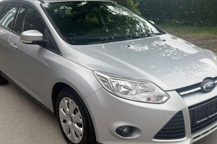 Ford Focus 189.000 km 3.490 &euro; Düren 52349