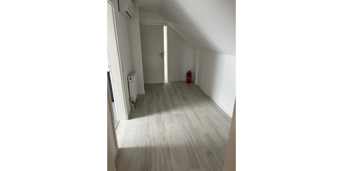 Maisonettenwohnung Kerpen Buir - 3 Zimmer, 120 m&sup2;, 1.600&euro; | Angebot:26284338