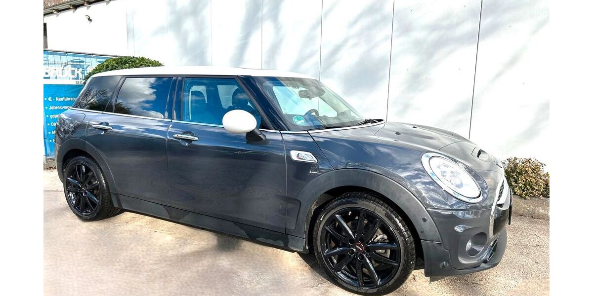 Mini Cooper S Clubman 109.716 km 17.595 &euro; Köln 51107