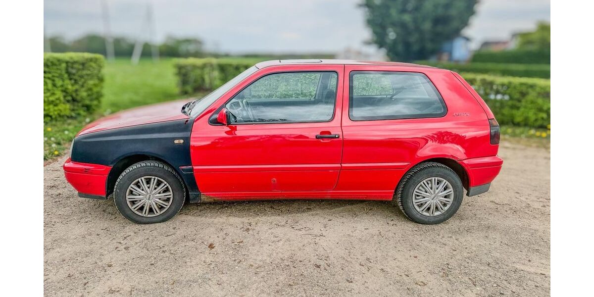 VW Golf 173.765 km 550 &euro; Vettweiß 52391