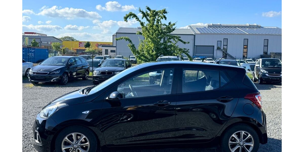 Hyundai i10 74.500 km 5.950 &euro; Düren 52351