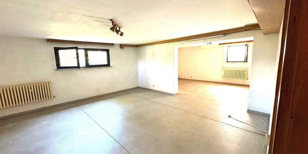 Einfamilienhaus Niederkassel - 6 Zimmer, 200 m&sup2;, 495.000&euro; | Angebot:25663636